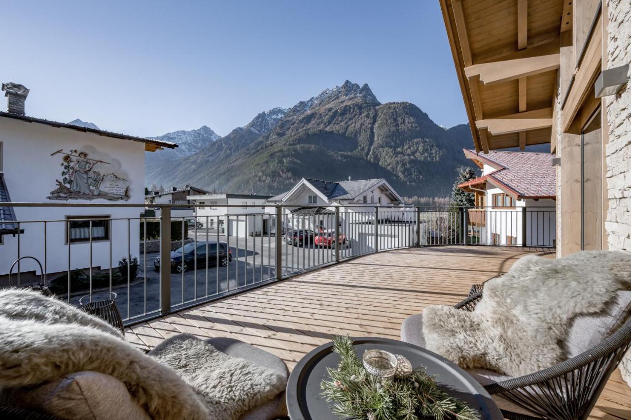 Alpenchalet Tirol Langenfeld Exterior photo